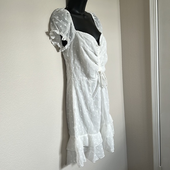 Princess Polly Mikail White Swiss Dot Puff Sleeve Sweetheart Neckline Mini Dress - Picture 7 of 12